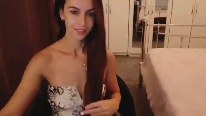 2025/09/12/mfc-karlaolivia-12-16-37
