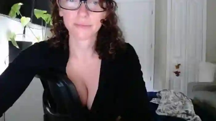 2025/09/15/mfc-sarah_stark-12-30-42