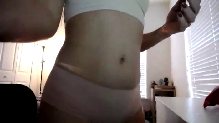 Zyrabrunette