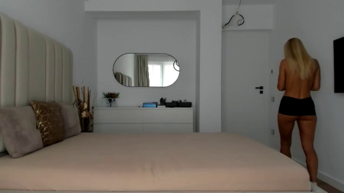 HRYSTINA_