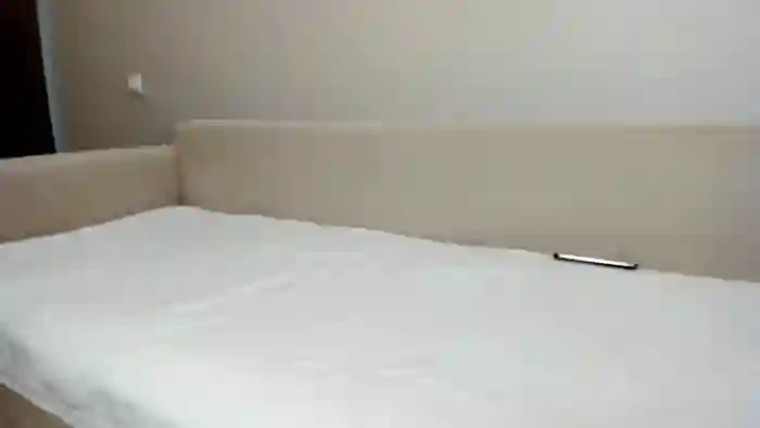 2025/09/17/mfc-miss_crystal_-04-19-31