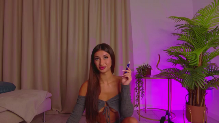 Alissa_May