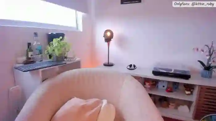 2025/09/19/mfc-kittieevil-20-11-01