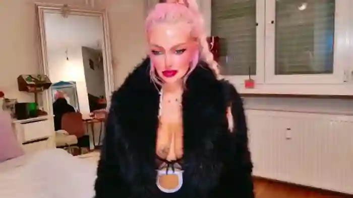 2025/09/20/mfc-squirtly_alex-22-29-25