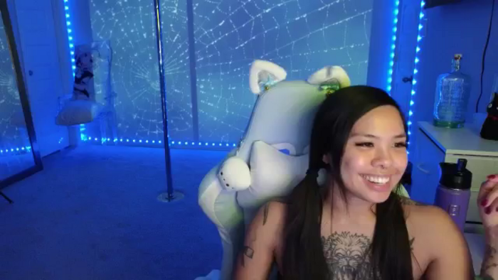 dolllface
