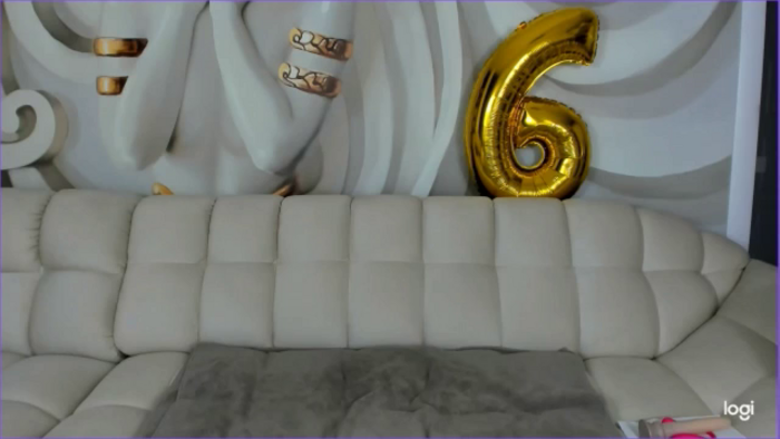 HaleySweet18