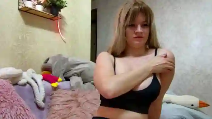 2025/09/21/mfc-misslilie-04-51-03
