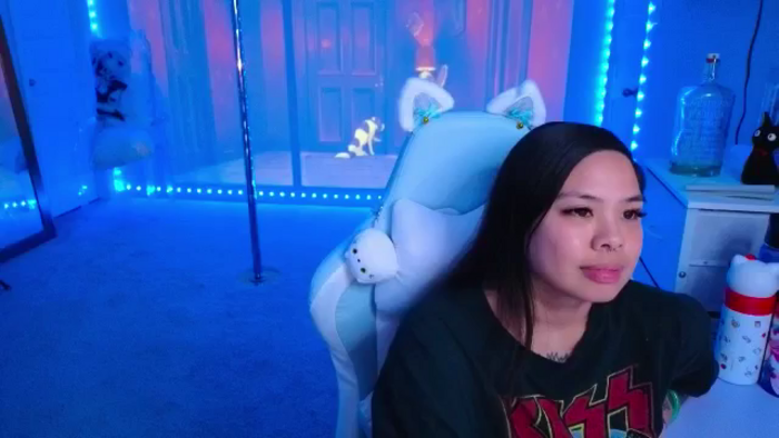 dolllface