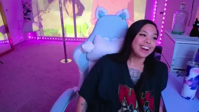 dolllface