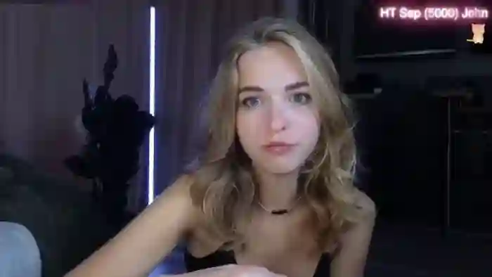 2025/09/24/mfc-aliannaa-19-30-08