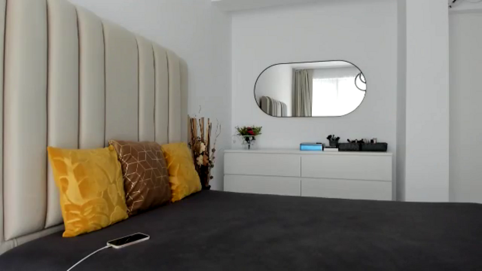 HRYSTINA_
