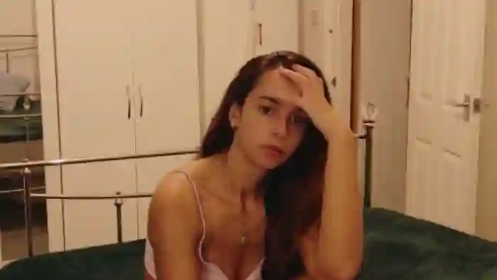 2025/09/26/mfc-karlaolivia-11-32-08