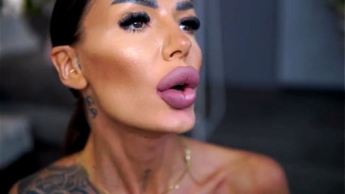 RaquelleVon