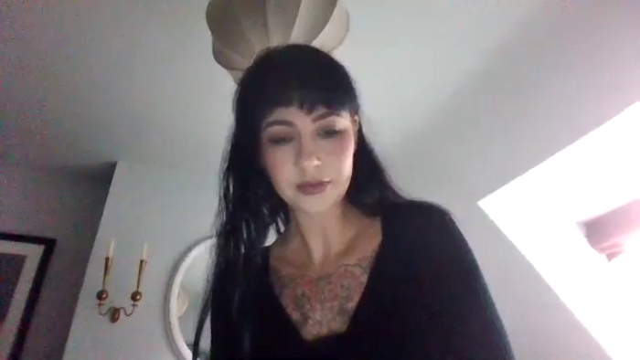 MargotMills_