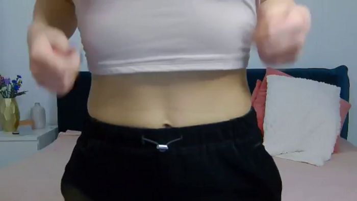 NaiaaBee