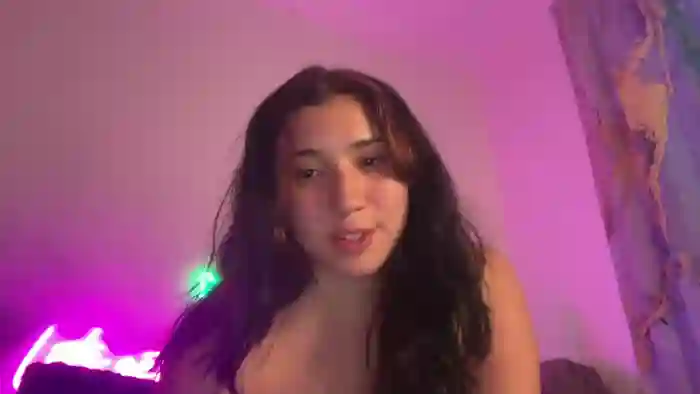 2025/09/28/mfc-nina_lovez-15-44-47