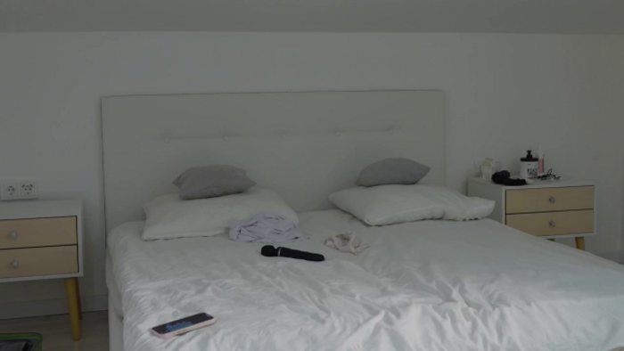 Sarah_Pink