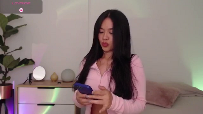 Anna__