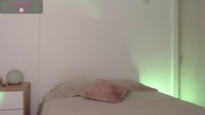Anna__