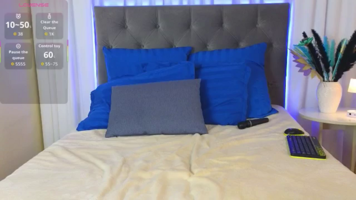 ArianaPetite