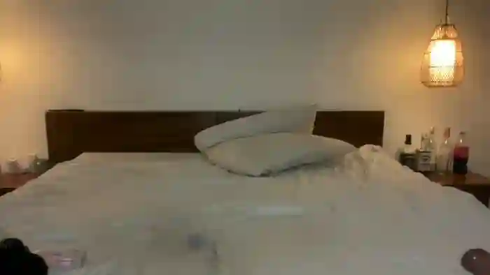 2025/10/01/mfc-sweetylinaa-14-50-47