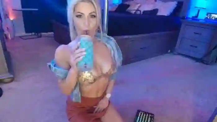 2025/10/01/mfc-texxxx-18-17-32