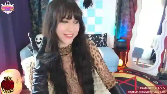 2025/10/02/mfc-jordynjaci-17-05-14