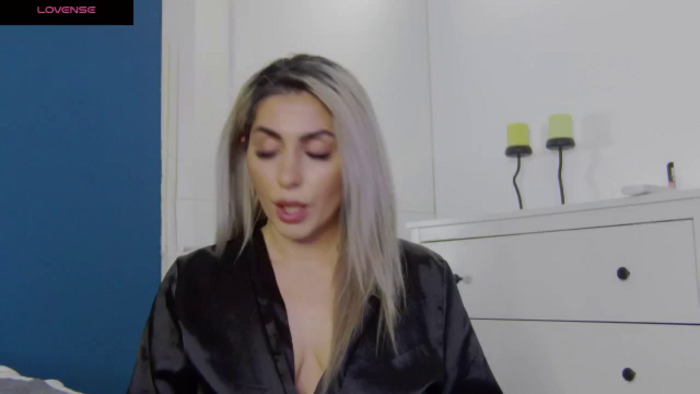 TorriHayes