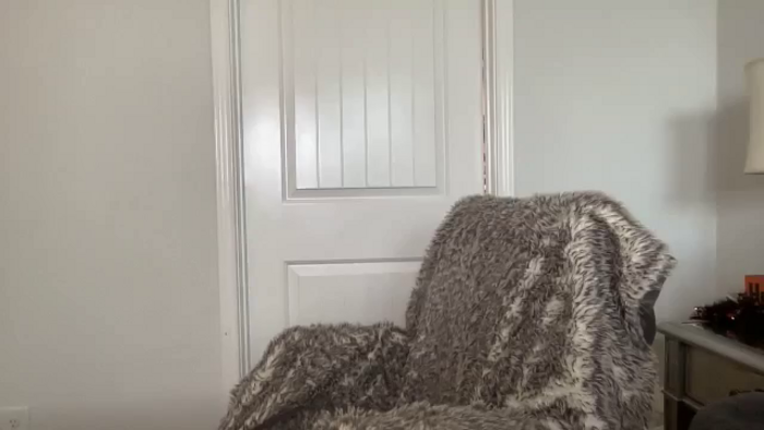 torireigns1