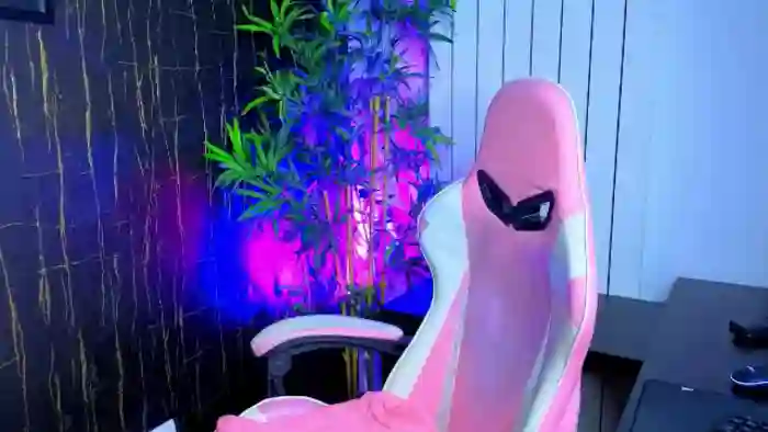 2025/10/04/mfc-alysereuse-01-33-39