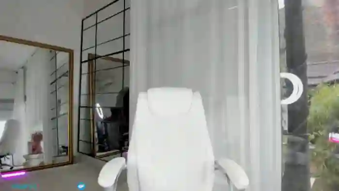 2025/10/04/mfc-miss_diamond_-08-07-08