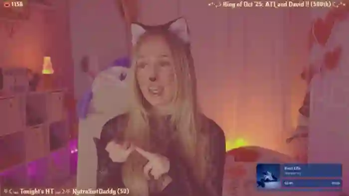 2025/10/04/mfc-oliviaxfaye-03-22-06