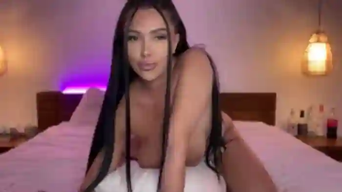 2025/10/05/mfc-sweetylinaa-14-39-54
