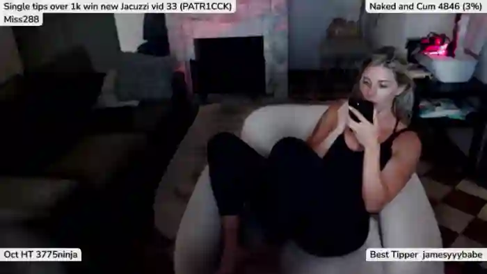 2025/10/06/mfc-its_goddess_b-13-03-54