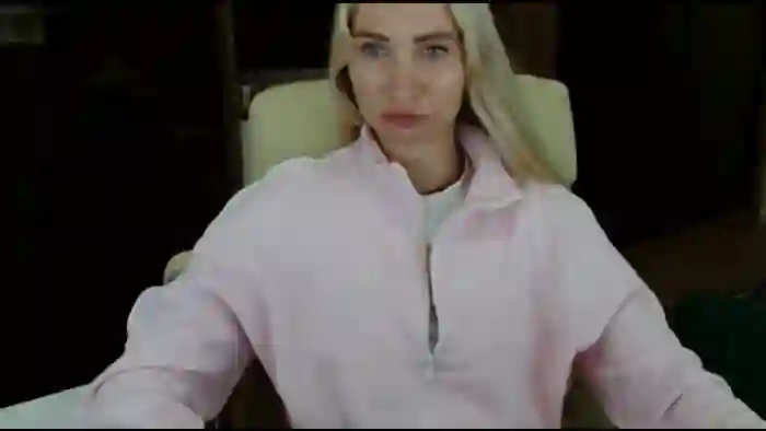 2025/10/08/mfc-miss_sylvia-20-24-11