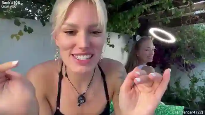 2025/10/08/mfc-ohbabykelly-00-02-13