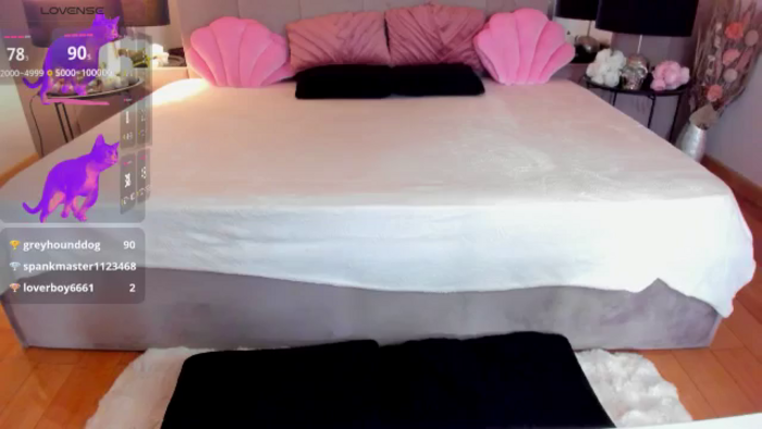NatalyThorn88