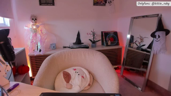 kittieEVIL