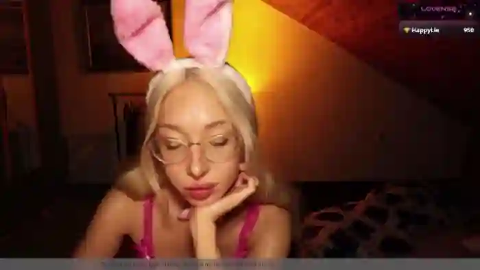 2025/10/10/mfc-ameliarussso-19-23-00