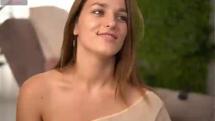 2025/10/10/mfc-freyaheart-09-48-58