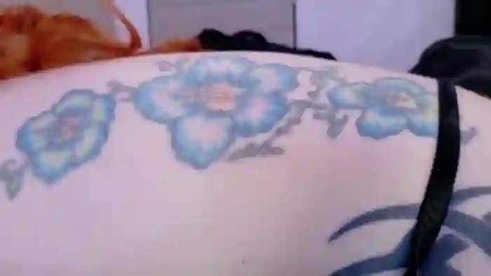 2025/10/10/mfc-midnightrose-04-59-44