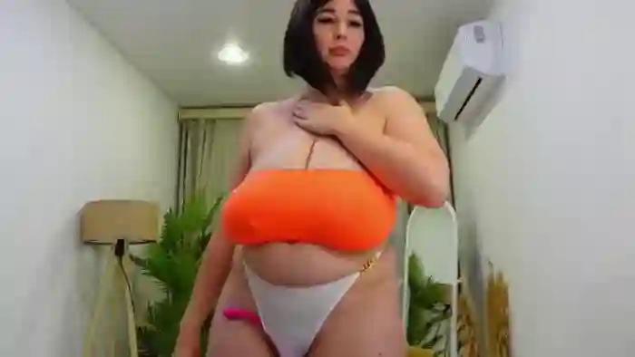 2025/10/10/mfc-miss_xxxl-16-35-47