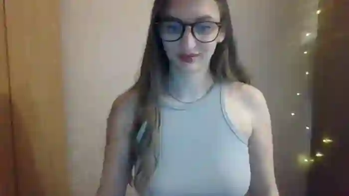 2025/10/10/mfc-sarahmills-10-41-12