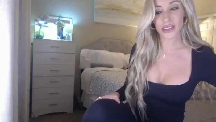 Queen_bambii