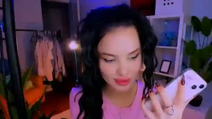 2025/10/11/mfc-thewizardjenn-23-35-35