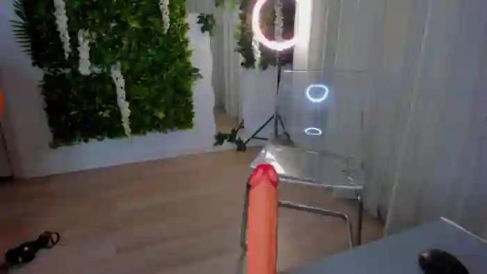 2025/10/12/mfc-zinasquirts-15-54-56