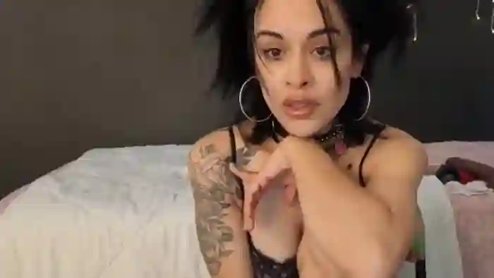 2025/10/13/mfc-xreya-18-08-11