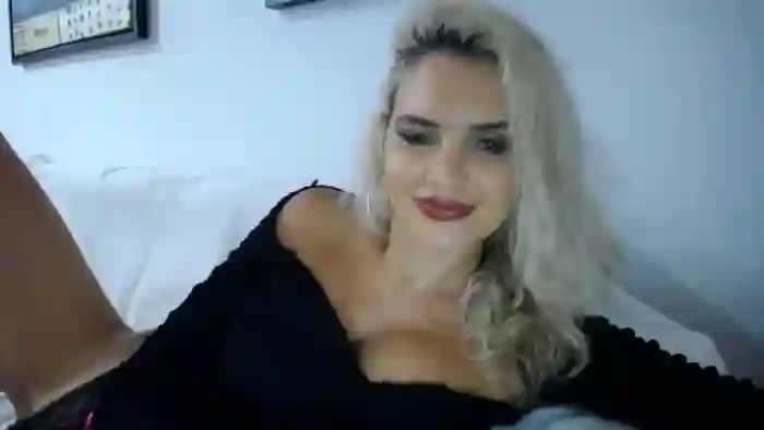 2025/10/14/mfc-klarita_-21-18-40