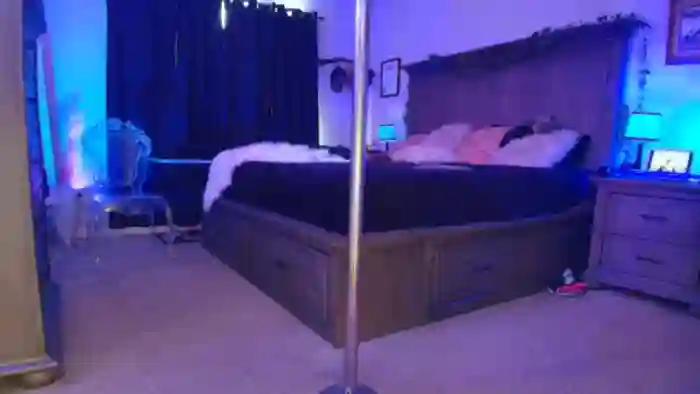 2025/10/14/mfc-texxxx-18-04-14