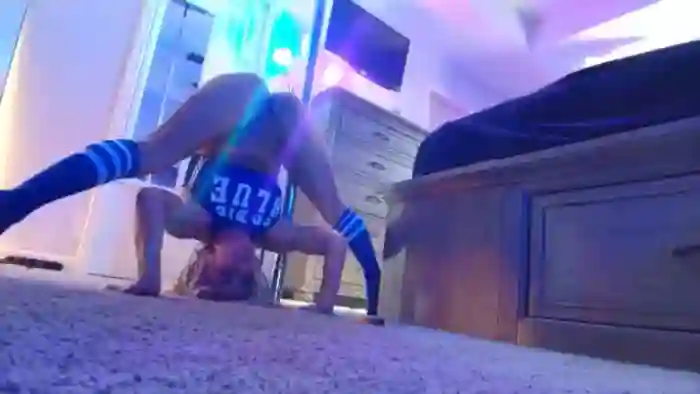 2025/10/14/mfc-texxxx-19-49-33